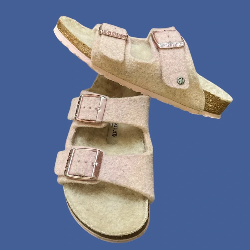 Birkenstock Arizona Happy Lamb Kids Soft Pink Size 29 (11-11.5) EUC